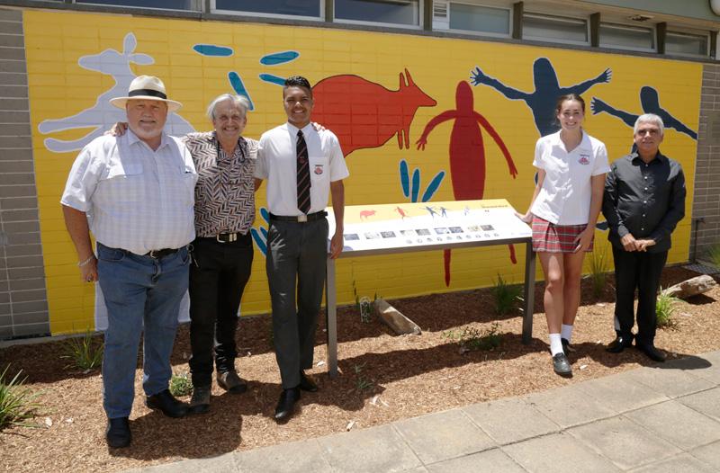 Official group Dharawal Mural opening