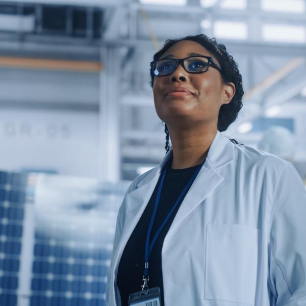 Women in lab coat