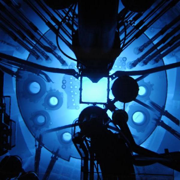 An image of a nuclear reactor.