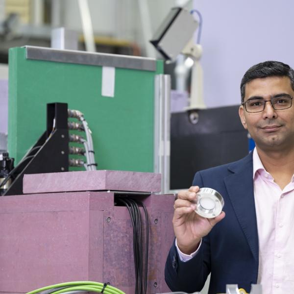 Dr Jitendra Mata ANSTO instrument scientist
