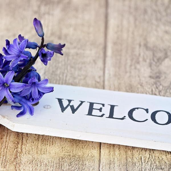 welcome sign