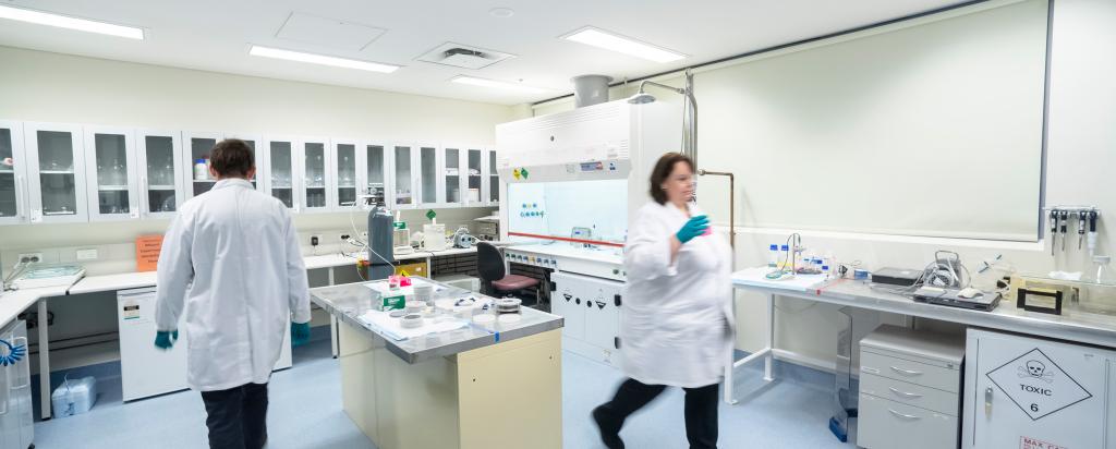 Laboratories Australian Centre for Neutron Scattering
