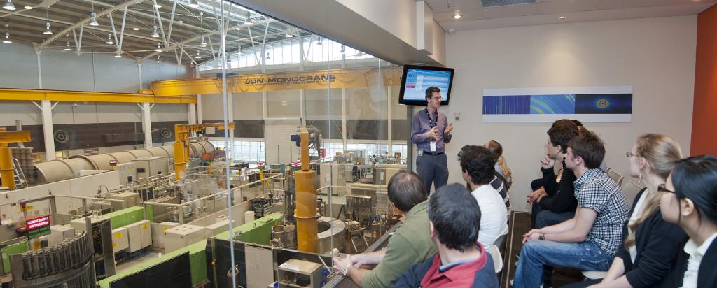 Students in neutron Guide Hall