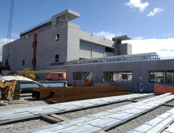 Construction of the OPAL reactor 2002-2004
