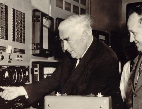 Robert Menzies switching on HIFAR in 1958
