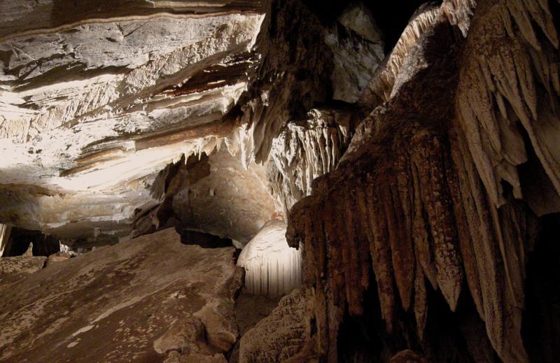 Jenolan Caves