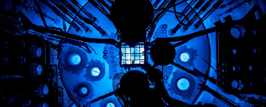 A look down into the OPAL reactor